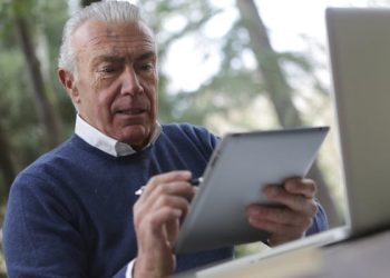 The Best Technology for Elderly: Enhancing Lives and Empowering Independence